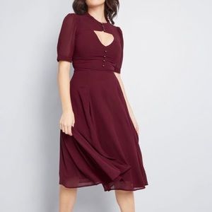Collectif x ModCloth Retro Wine Midi Swing Dress NWOT Med